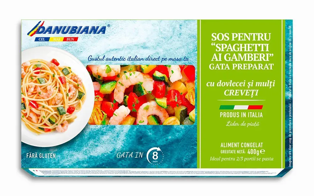 sos spaghetti ai gamberi gata preparat cu dovlecei si multi creveti sos paste
